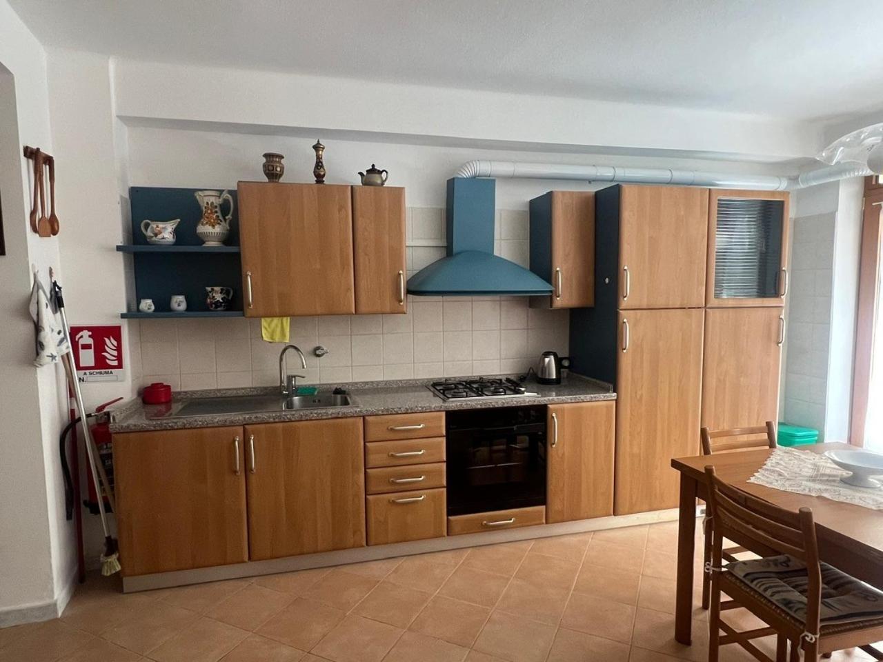Appartamento Vicino Al Mare Монеглия Екстериор снимка